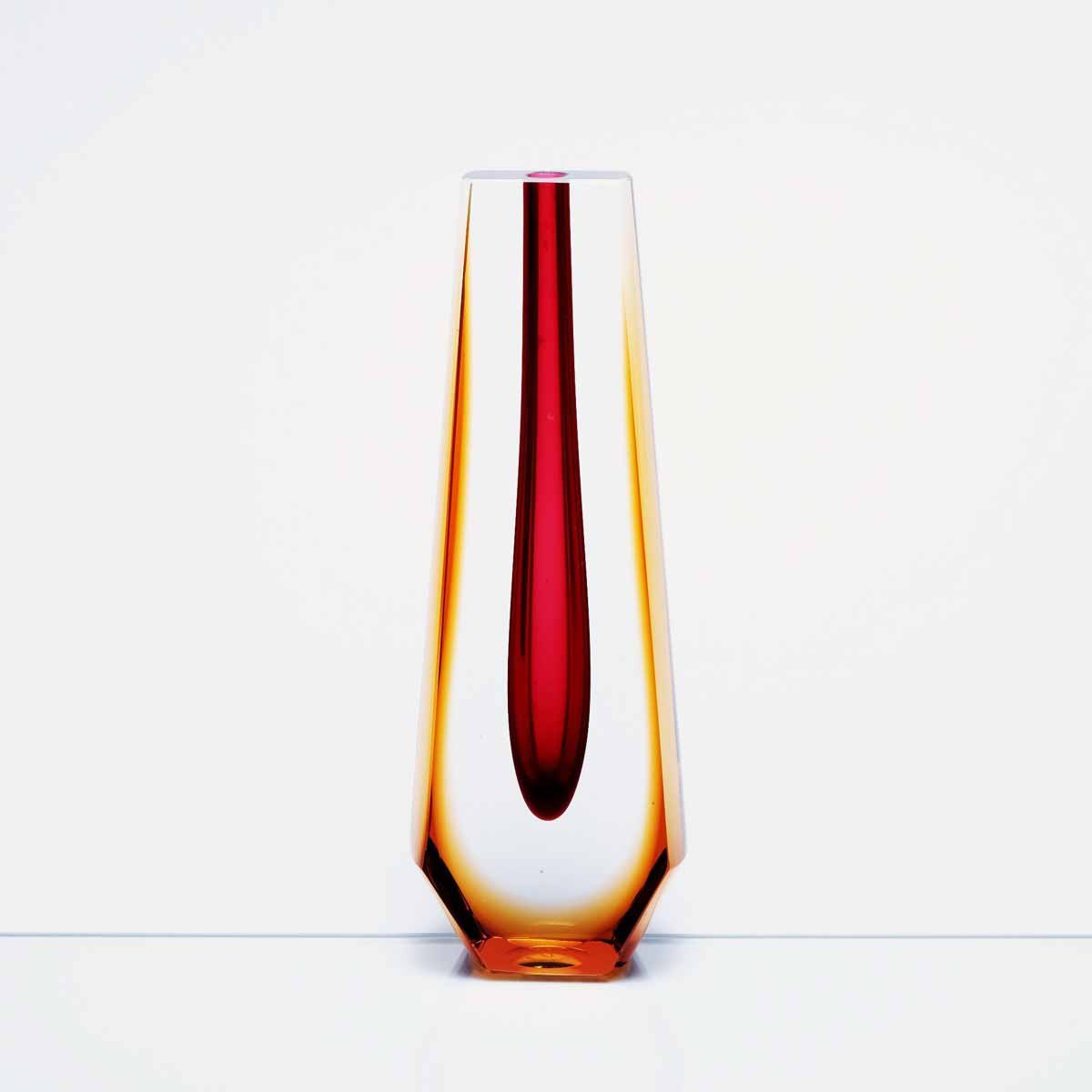 Pavel Hlava - Váza na jeden květ