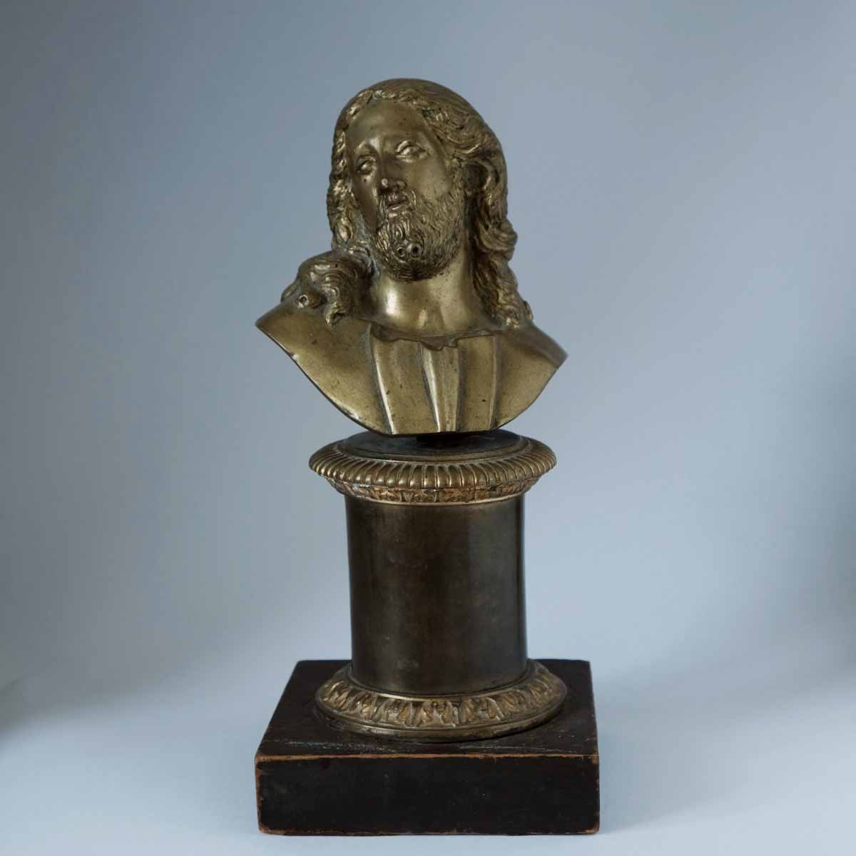 Empírová busta Krista