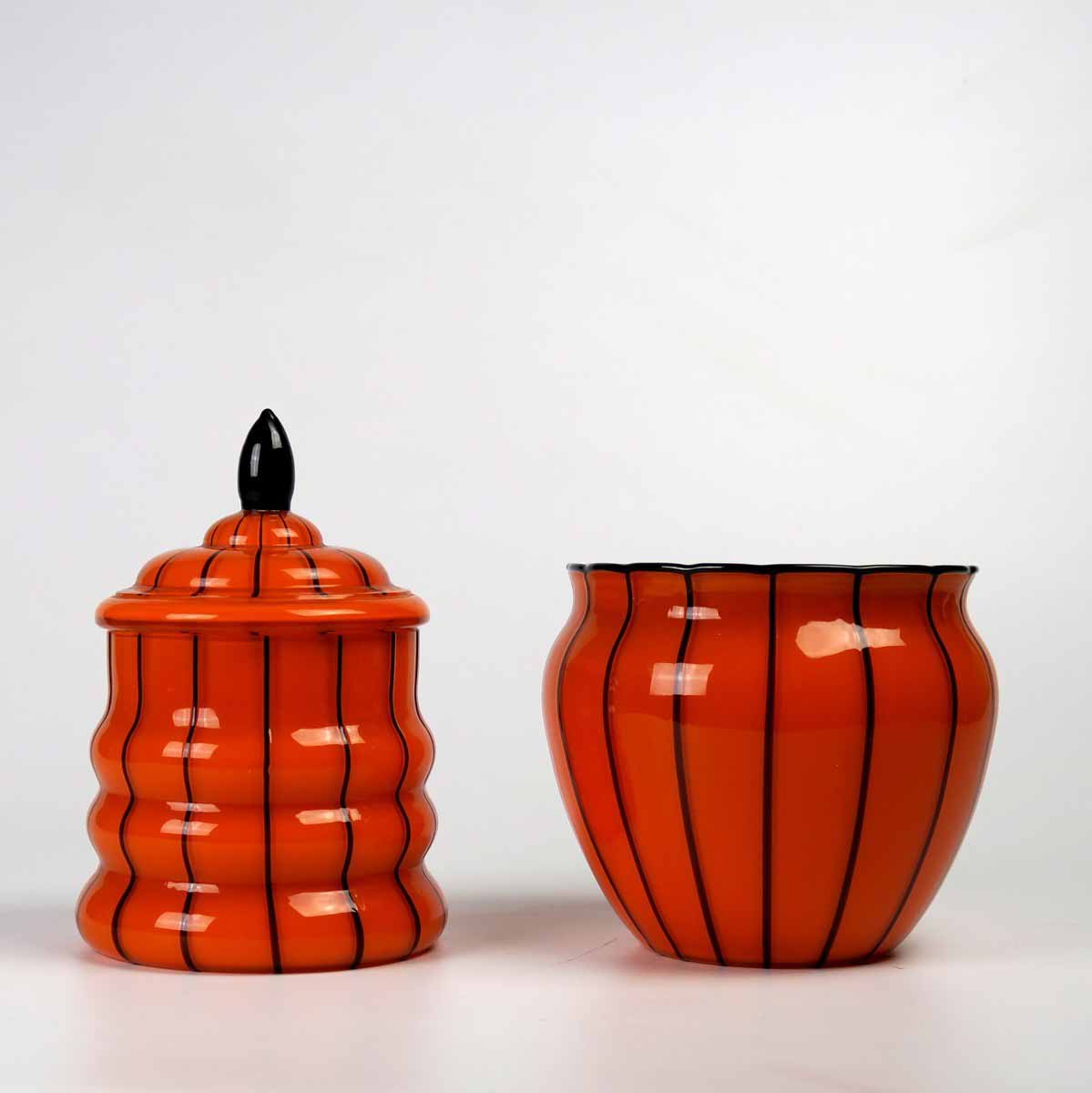 Váza a dóza s víkem