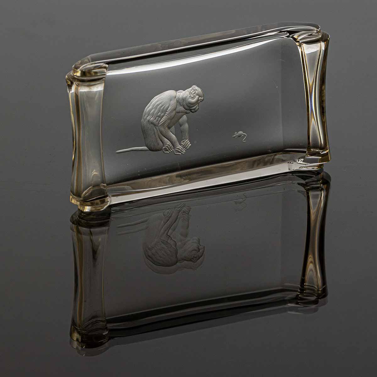 Mistička s motivem opice - Lobmeyr