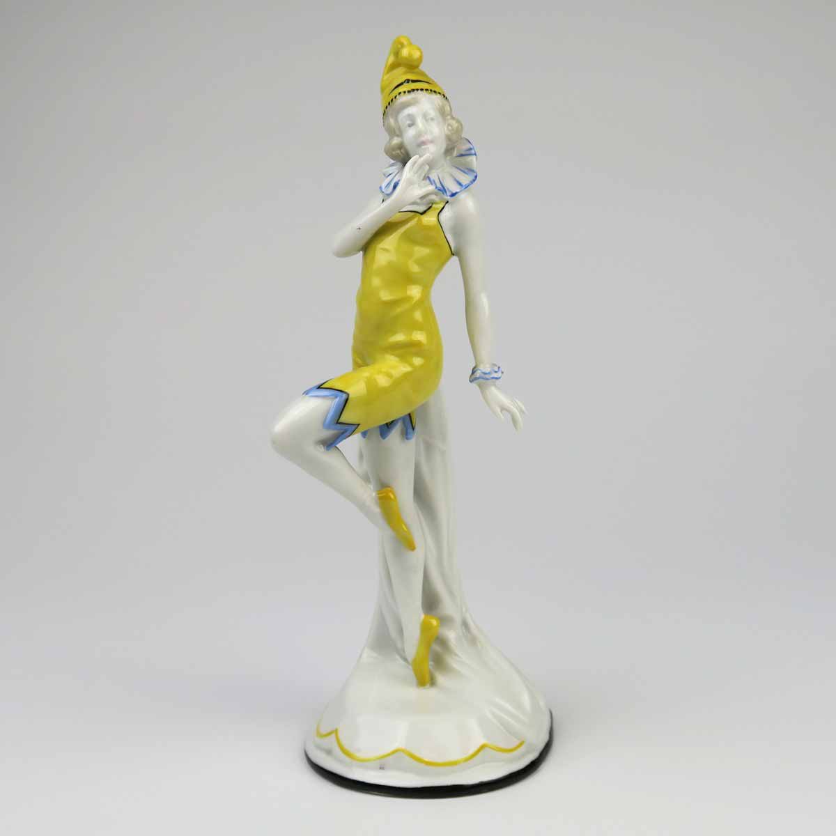 Tanečnice ve žlutých šatech, Ilmenau