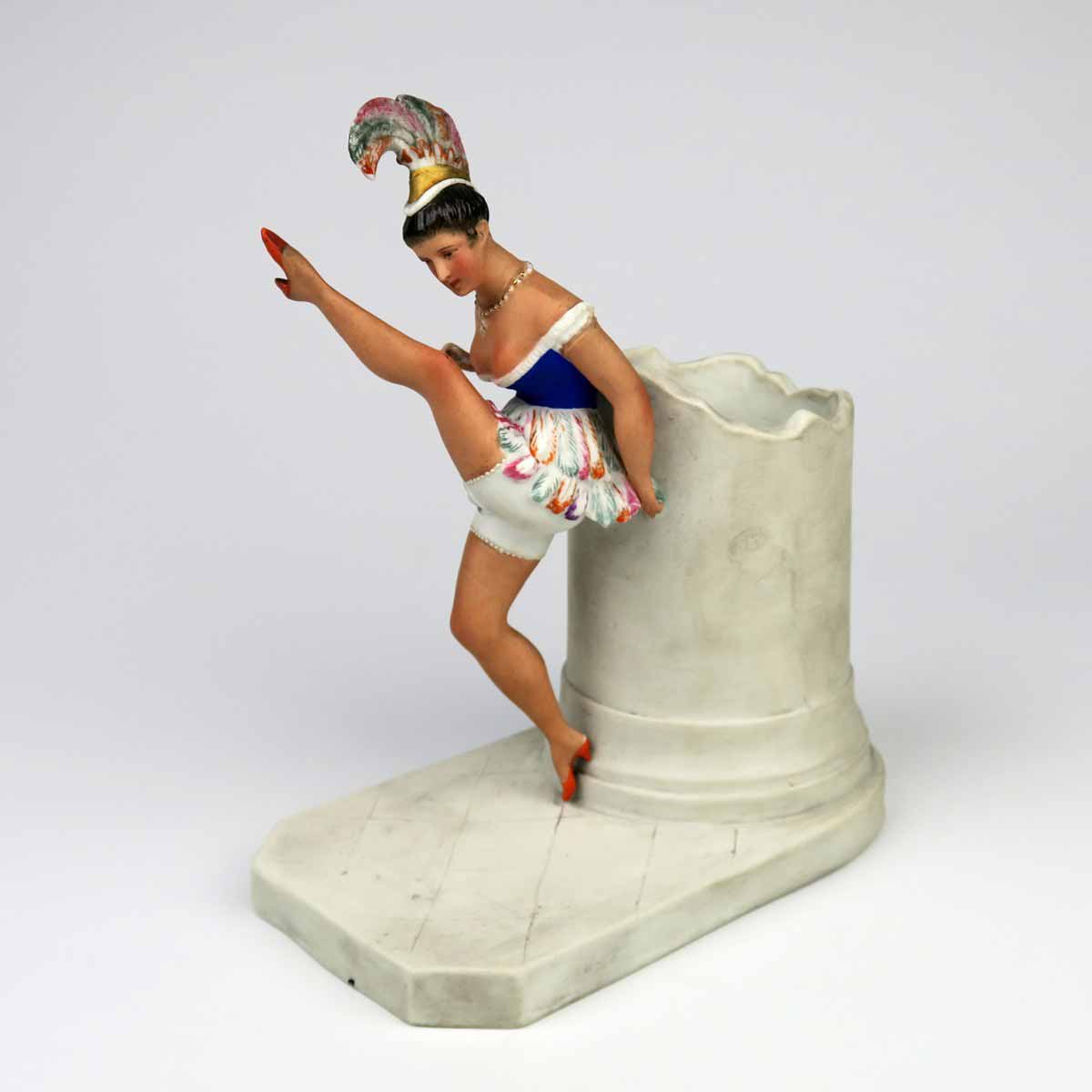 Kankánová tanečnice - stojánek na doutníky