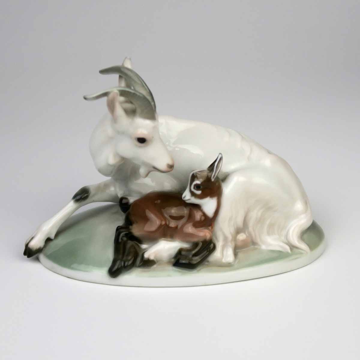 Koza s kůzletem, Rosenthal