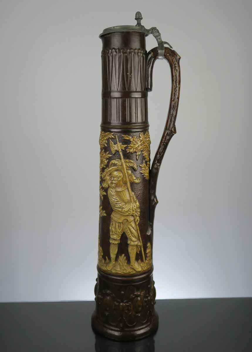 Vysoký korbel v loveckém stylu