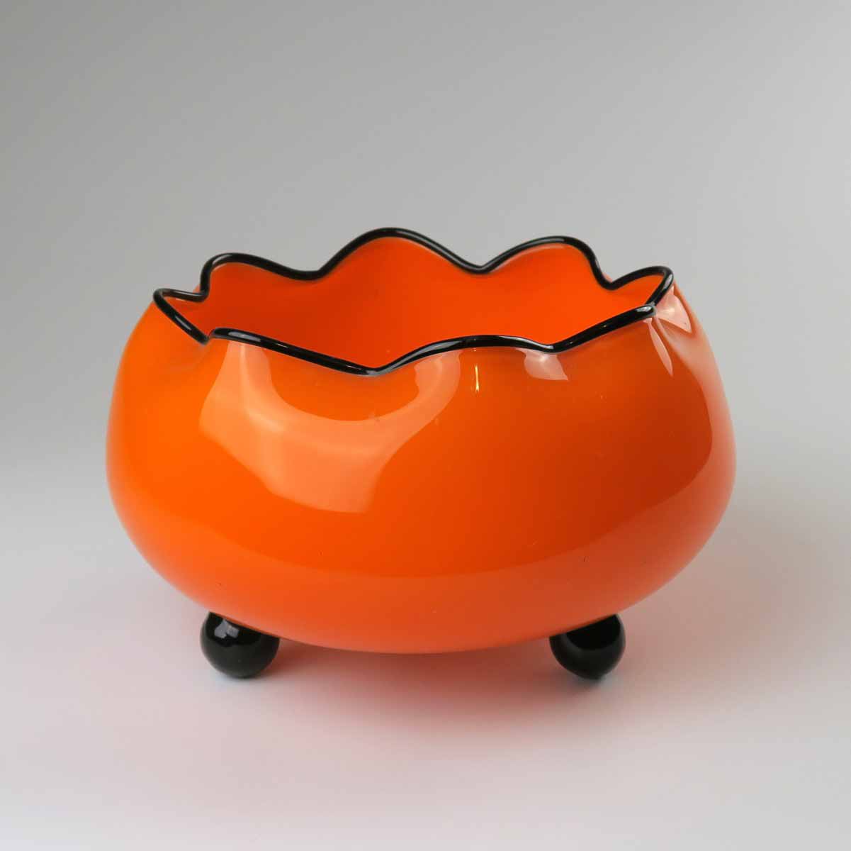 Mísa ve stylu art deco, Loetz