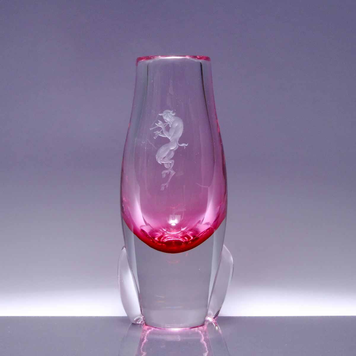 Erika Hellerová (1924) - Váza s Faunem