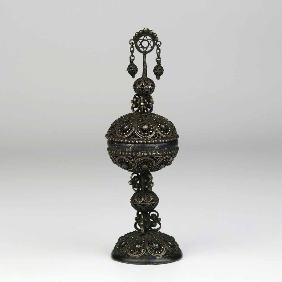 Židovská kořenka Besamin