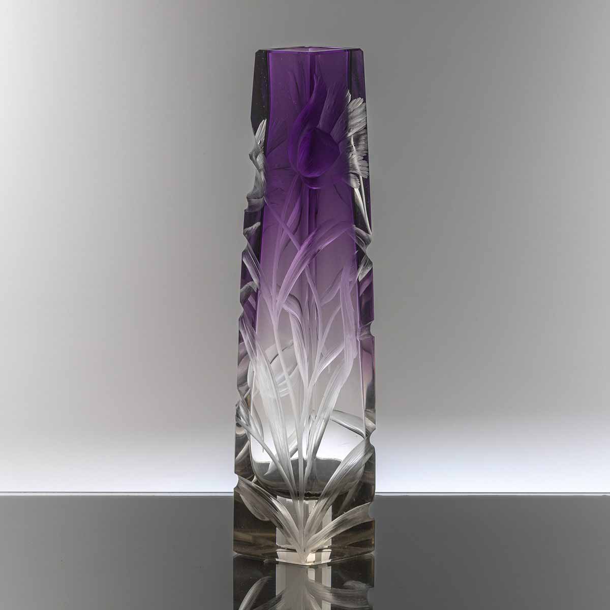 Secesní váza s motivem tulipánů - Moser