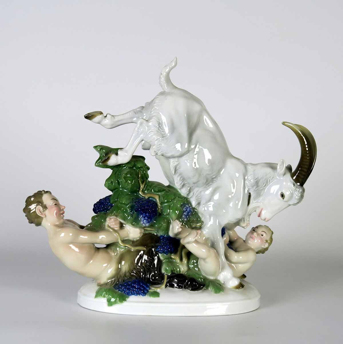 Pár putti s vínem a kozlem - Fraureuth