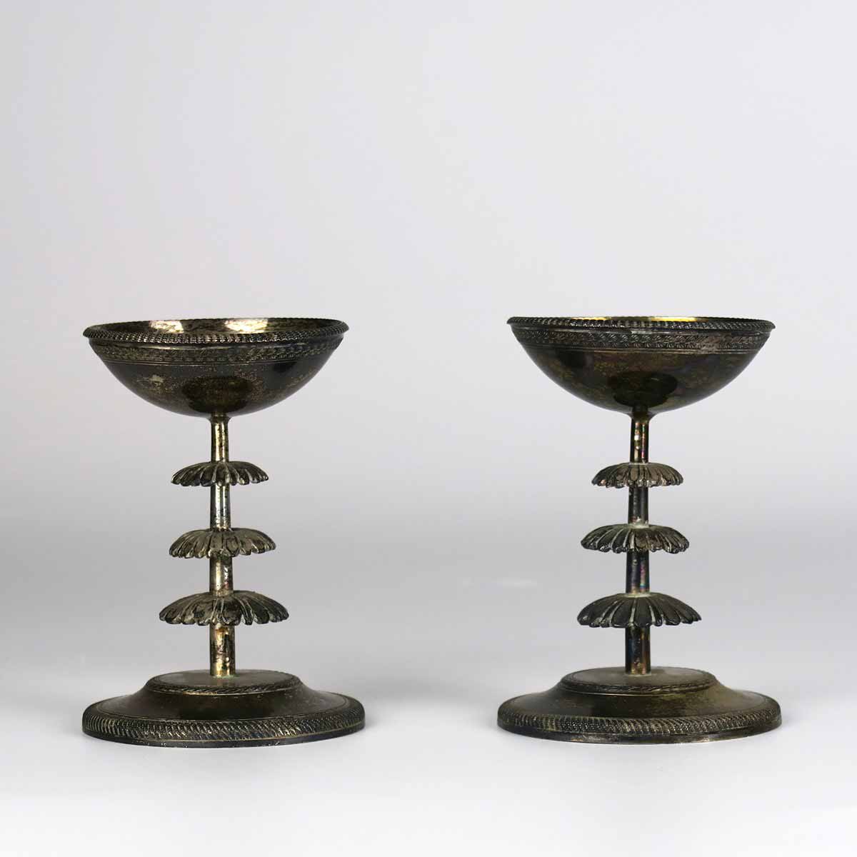 Pár biedermeierových strříbrných slánek