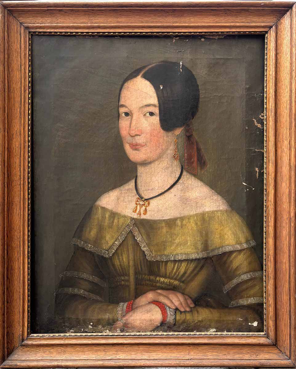 Biedermeierový portrét dámy v zelených šatech