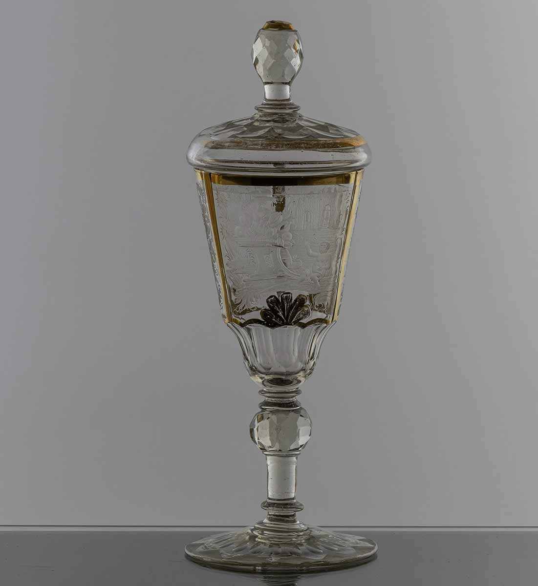 Barokní pohár s víkem