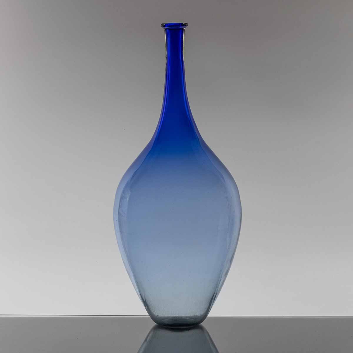 Josef Hospodka (1923 - 1989) - Modrá váza