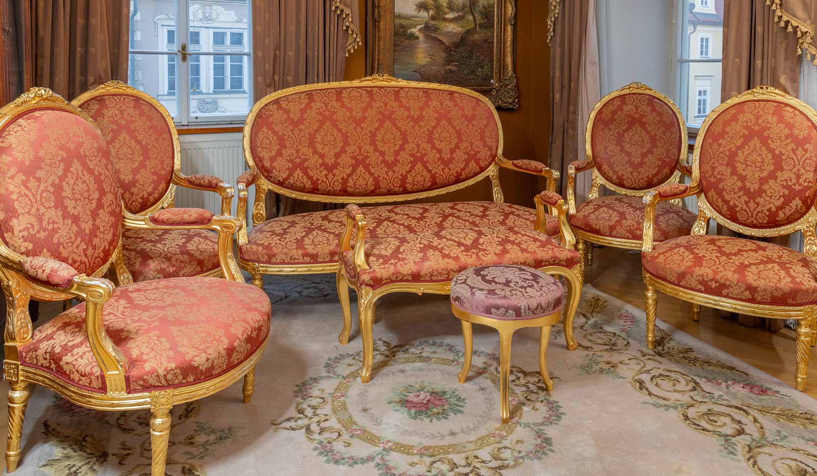 Sedací souprava v klasicistním stylu Ludvík XVI.