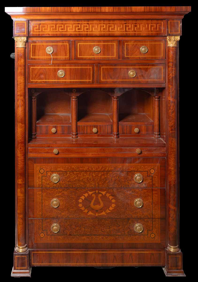 Sekretář v empírovém stylu