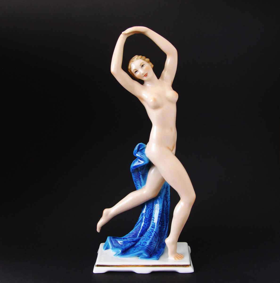 Tančící akt, Ens Volkstedt