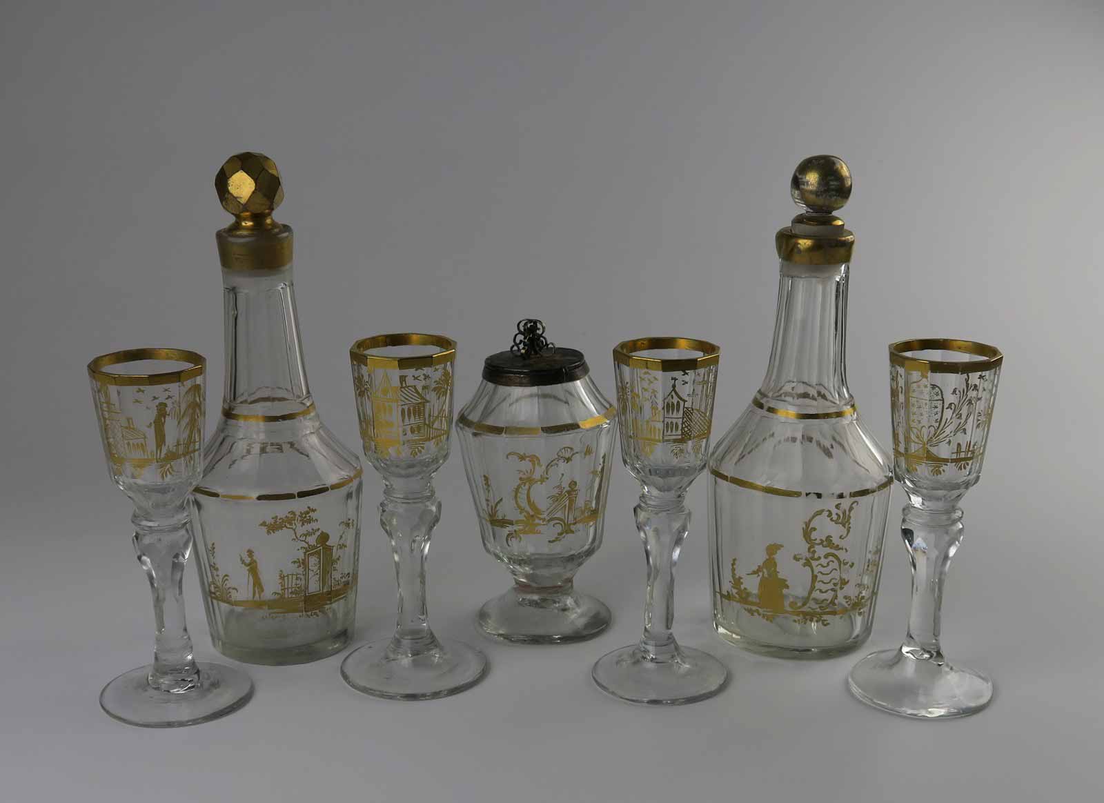 Rokoková souprava na likér