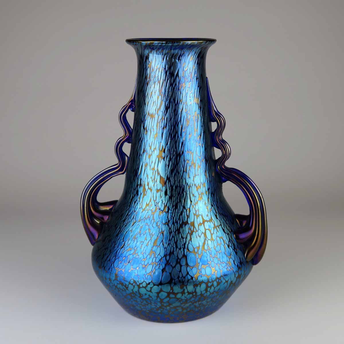 Secesní váza se dvěma uchy, Loetz