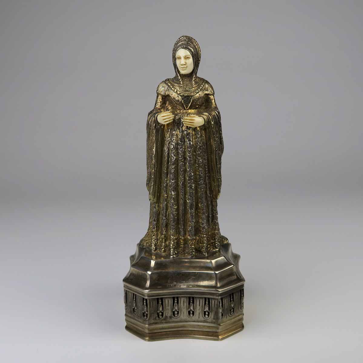 Šlechtična v renesančním šatu