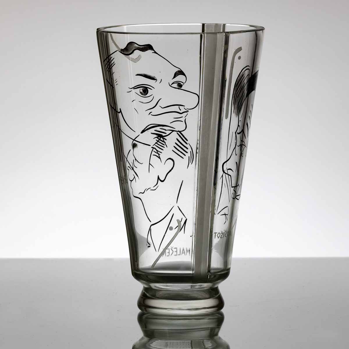 Váza s portréty hokejistů - Maleček, Tožička, Peka