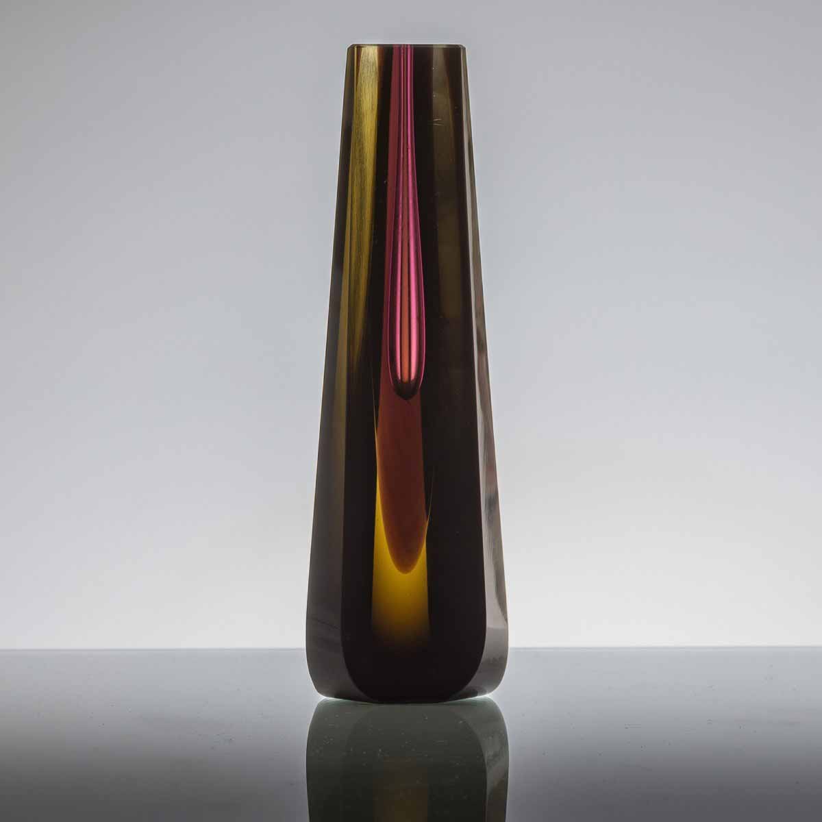 Pavel Hlava - Váza na jeden květ