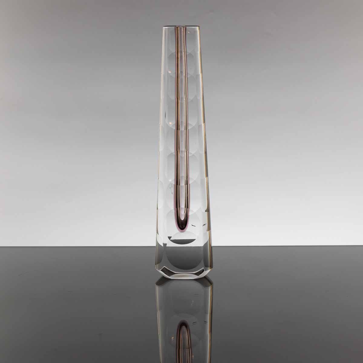 Pavel Hlava - Váza ze souboru Pyramida