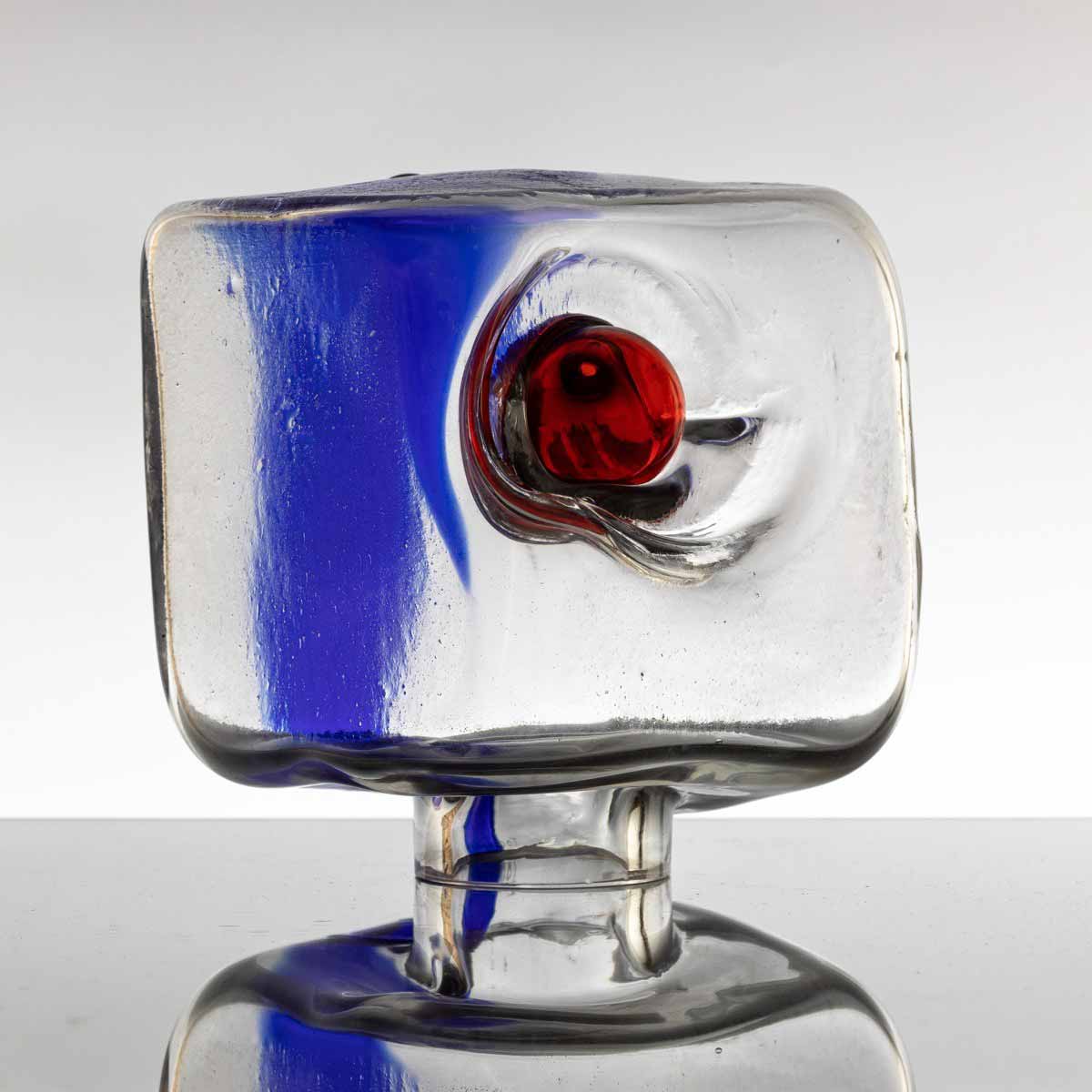 Kapka Toušková - Objekt