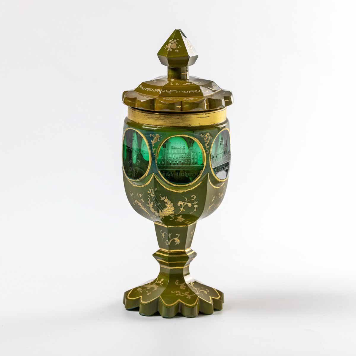 Lithyalinový pohár s víkem - F. Egermann